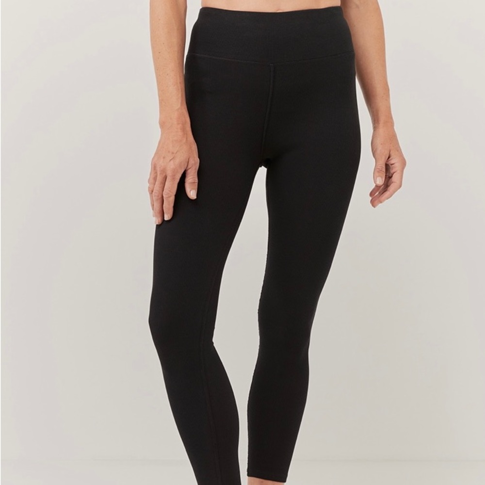 NWT Pact black ribbed leggings